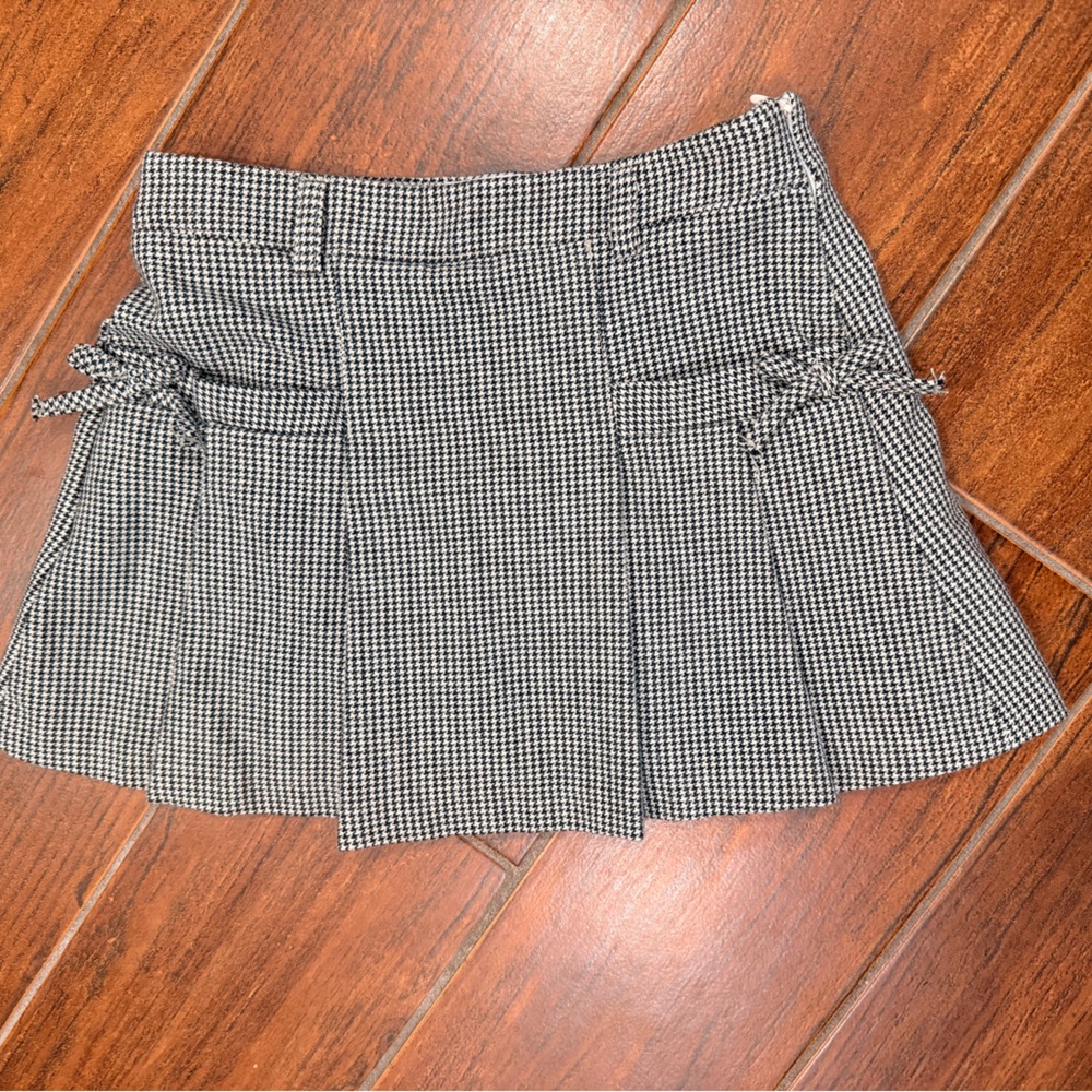 Zara Monochrome Houndstooth Skirt